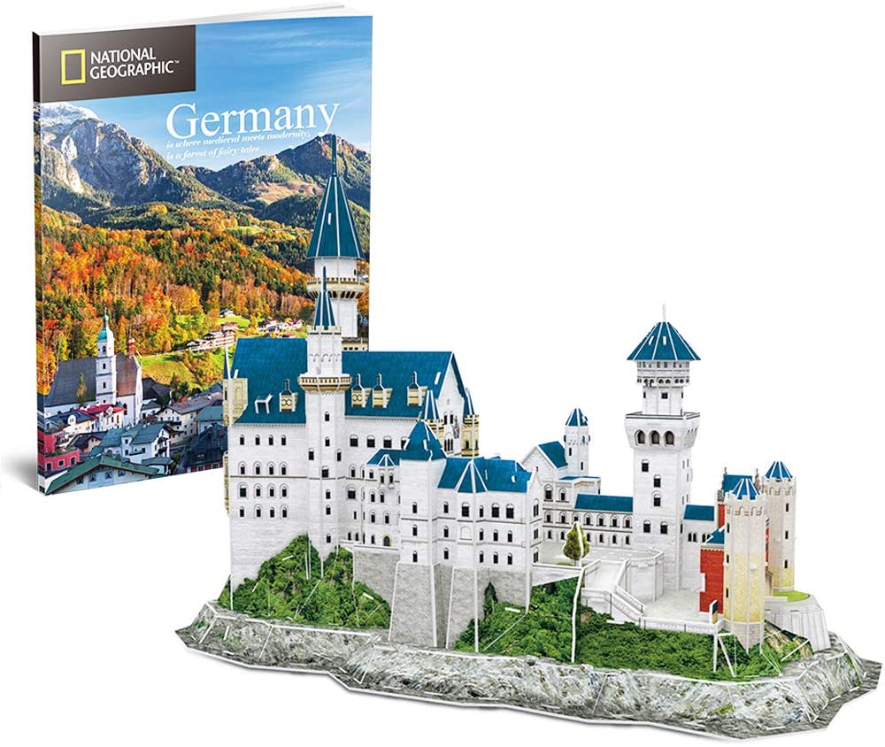 NEUSCHWANSTEIN CASTLE